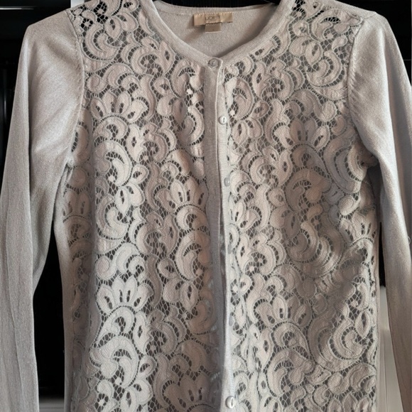 Elegant Lace Cardigan Sweater - Gray - Picture 1 of 4